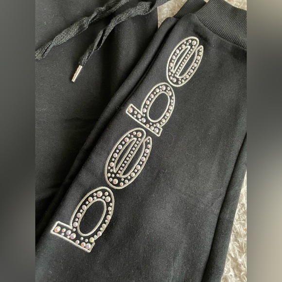 NWT BEBE JOGGERS DRAW STRING WAIST, SIZE US L, BLACK/SILVER - Picture 2 of 9